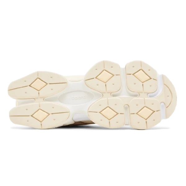 ⁦New Balance 9060 Sea Salt Beige⁩ – תמונה ⁦4⁩