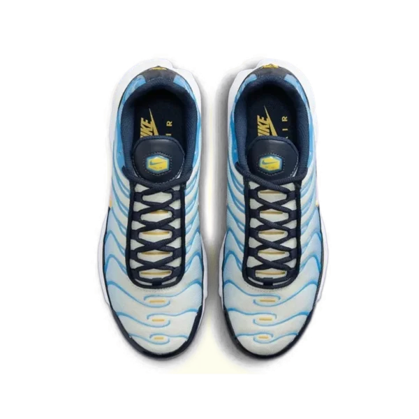 ⁦Nike Air Max Plus University Blue Topaz Gold⁩ – תמונה ⁦4⁩