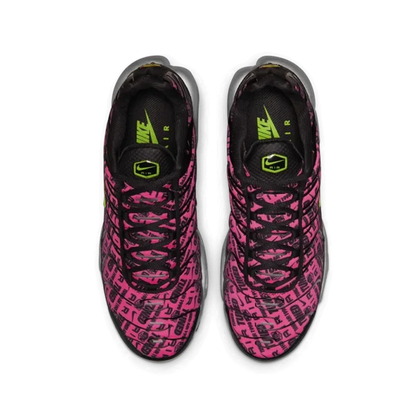 ⁦Nike Air Plus Mercurial XXV Hyper Pink and Volt⁩ – תמונה ⁦4⁩