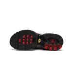 ⁦Nike Air Max Plus Red Black⁩ – תמונה ⁦4⁩