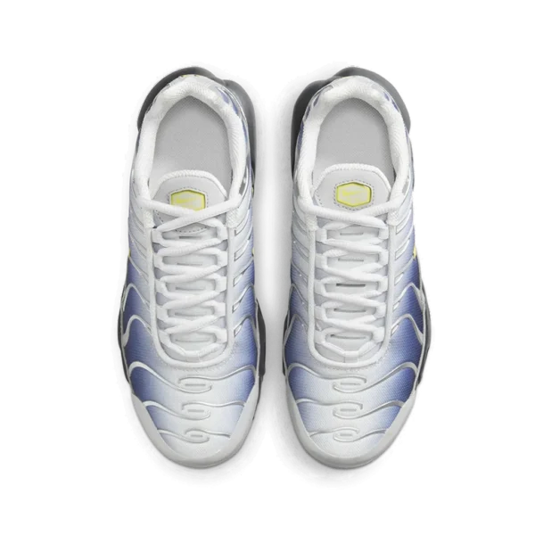 ⁦Nike Air Max Plus Obsidian Silver⁩ – תמונה ⁦4⁩
