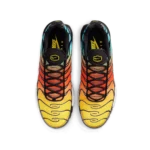 ⁦Nike Air Max Plus Baltic Blue Safety Orange⁩ – תמונה ⁦4⁩