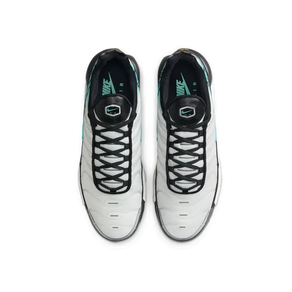 ⁦Nike Air Max Plus Summit White Black Iron⁩ – תמונה ⁦4⁩