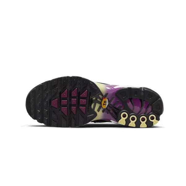 ⁦Nike Air Max Plus Bold Berry Citron Tint⁩ – תמונה ⁦5⁩