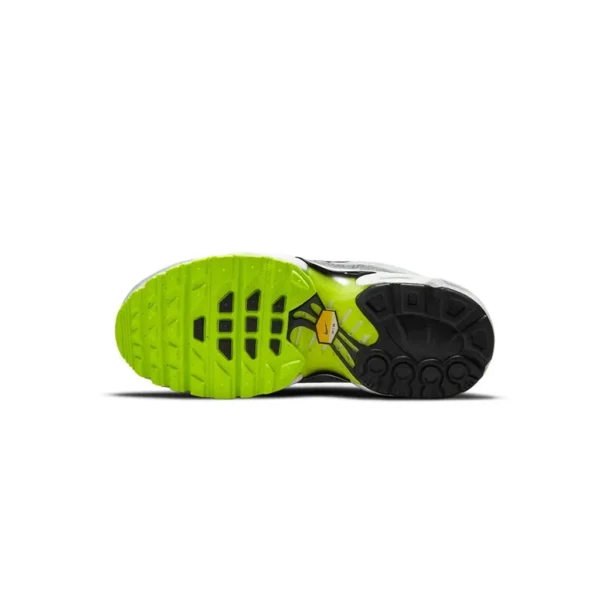 ⁦Nike Air Max Plus Pure Platinum Wolf Grey White Black⁩ – תמונה ⁦5⁩