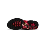 ⁦Nike Air Max Plus University Red White Black⁩ – תמונה ⁦5⁩
