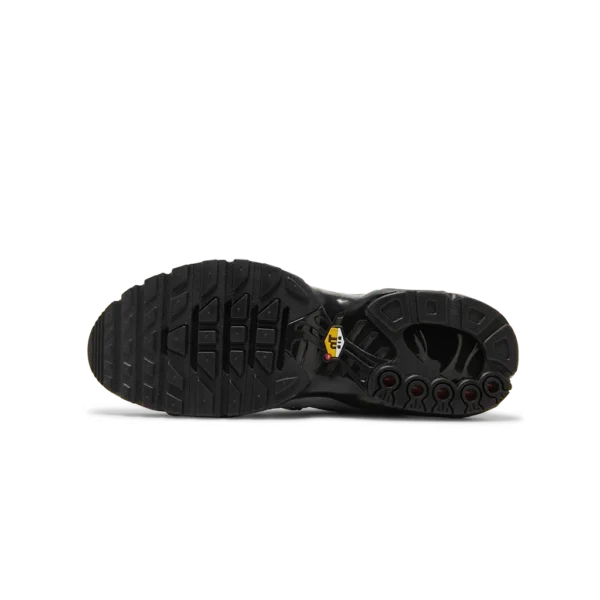 ⁦Nike Air Max Plus Utility Wolf Grey Black⁩ – תמונה ⁦5⁩