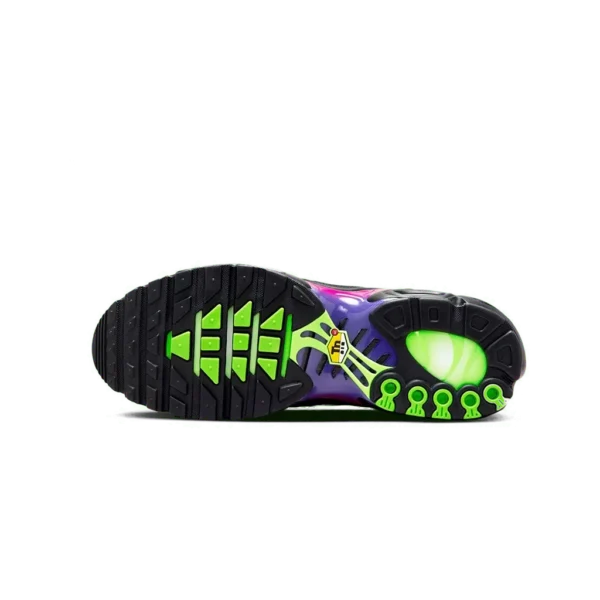⁦Nike Air Max Plus Rebellious Air⁩ – תמונה ⁦5⁩