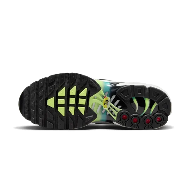 ⁦Nike Air Max Plus Dusty Cactus Bearly Bolt⁩ – תמונה ⁦5⁩