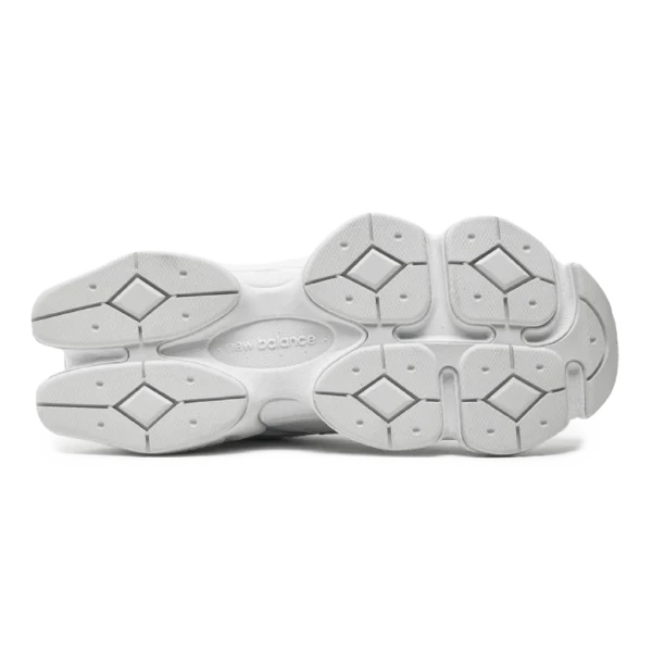 ⁦New Balance 9060 Triple White⁩ – תמונה ⁦5⁩