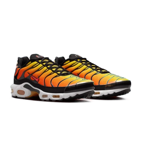 ⁦Nike Air Max Plus Sunset⁩ – תמונה ⁦2⁩