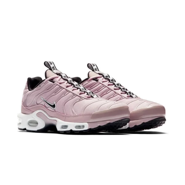 ⁦Nike Air Max Plus City Special Lilac⁩ – תמונה ⁦2⁩