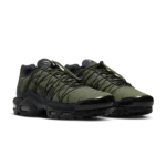 ⁦Nike Air Max Plus Utility Medium Olive Black⁩ – תמונה ⁦2⁩