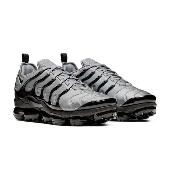 ⁦Nike Air Vapormax Plus Cool Grey Black⁩ – תמונה ⁦2⁩