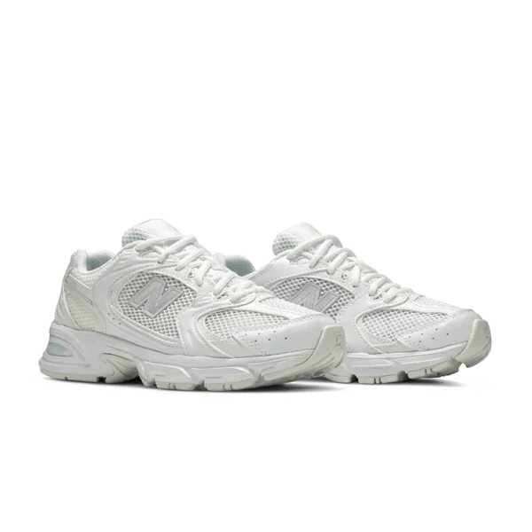 ⁦New Balance 530 White Silver Metallic⁩ – תמונה ⁦2⁩