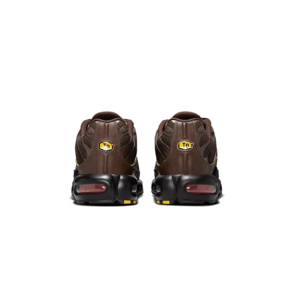 ⁦Nike Air Max Plus Baroque Brown Safety Orange⁩ – תמונה ⁦3⁩