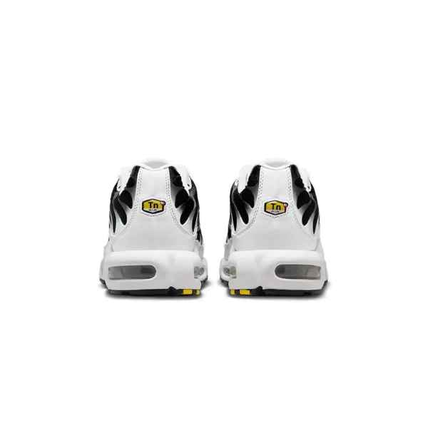 ⁦Nike Air Max Plus White Black Metallic Pewter⁩ – תמונה ⁦3⁩