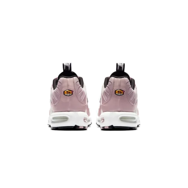 ⁦Nike Air Max Plus City Special Lilac⁩ – תמונה ⁦3⁩