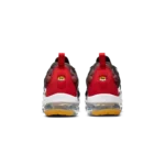 ⁦Nike Air VaporMax Plus Live Together Play⁩ – תמונה ⁦3⁩