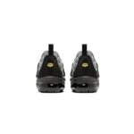 ⁦Nike Air Vapormax Plus Cool Grey Black⁩ – תמונה ⁦3⁩