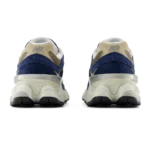 ⁦New Balance 9060 Navy Mushroom⁩ – תמונה ⁦3⁩