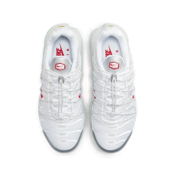 ⁦Nike Air Max Plus Utility White University Red⁩ – תמונה ⁦4⁩