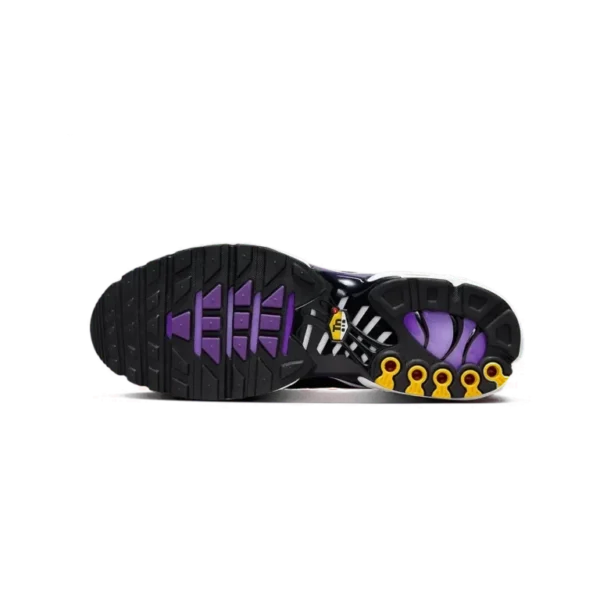 ⁦Nike Air Max Plus OG Voltage Purple⁩ – תמונה ⁦4⁩