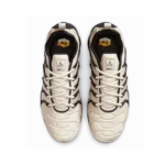 ⁦Nike Air VaporMax Plus Light Orewood Brown⁩ – תמונה ⁦4⁩