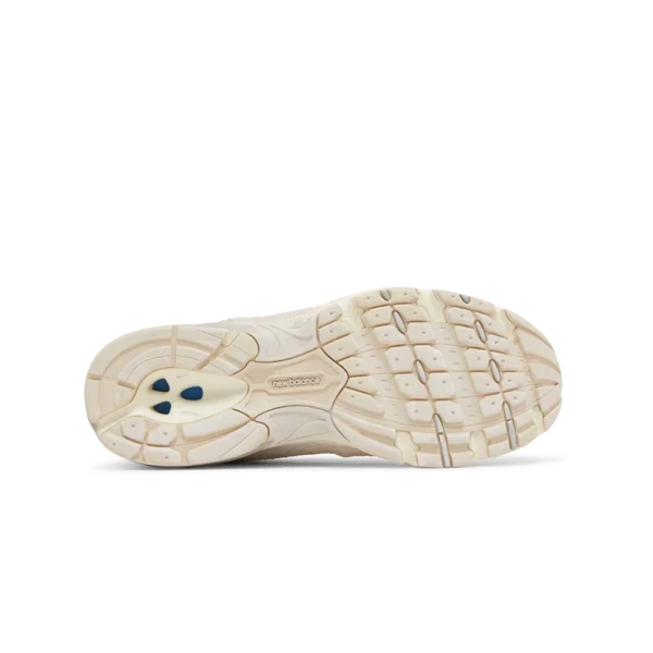 ⁦New Balance 530 Moonbeam Raw Cashew⁩ – תמונה ⁦4⁩
