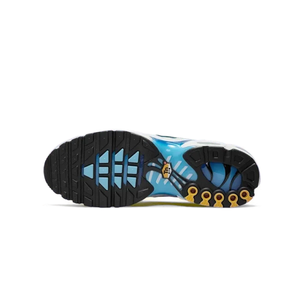 ⁦Nike Air Max Plus Spray Paint Swoosh White Blue⁩ – תמונה ⁦5⁩