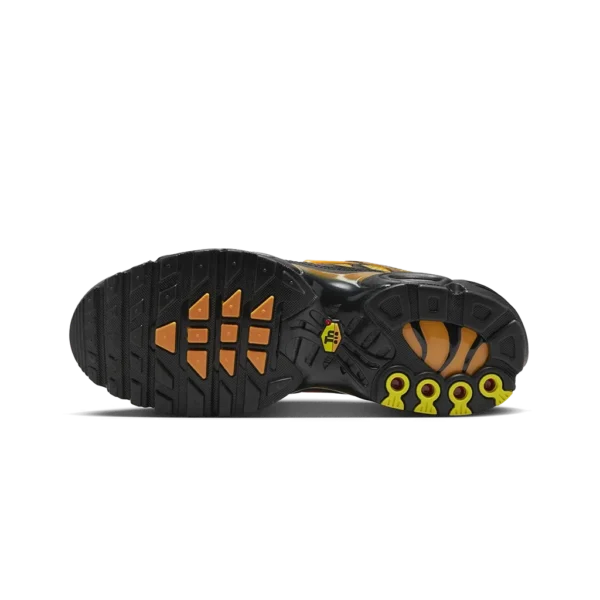 ⁦Nike Air Max Plus Black Sundial⁩ – תמונה ⁦5⁩