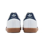 ⁦Adidas Samba OG x Sporty & Rich Cloud White Night Indigo Collegiate Red⁩ – תמונה ⁦3⁩