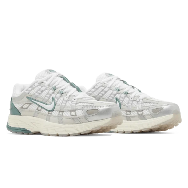⁦Nike P-6000 Light Bone Metallic Silver Bicoastal White⁩ – תמונה ⁦2⁩