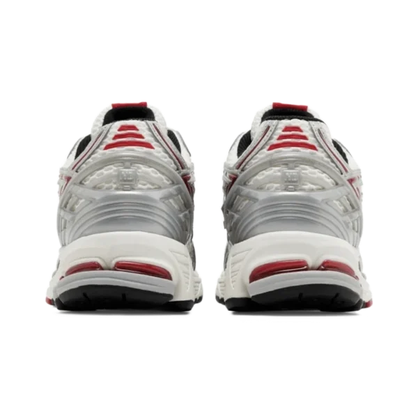 ⁦New Balance1906 Silver Crimson Pulse⁩ – תמונה ⁦3⁩