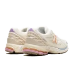 ⁦New Balance1906 Pink Sugar⁩ – תמונה ⁦3⁩