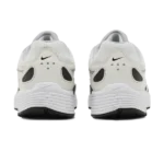 ⁦Nike P-6000 Sail Wolf Grey Metallic Silver White⁩ – תמונה ⁦3⁩