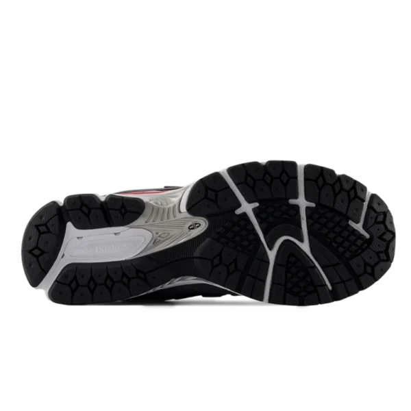 ⁦New Balance 1906 Black Team Red Castlerock⁩ – תמונה ⁦4⁩
