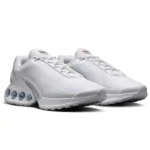 ⁦Nike Air Max Dn Triple White Metallic Silver⁩ – תמונה ⁦2⁩