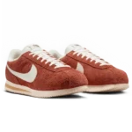 ⁦Nike Cortez Suede Dark Russet Flax Muslin Sail⁩ – תמונה ⁦2⁩