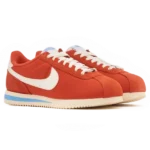 ⁦Nike Cortez Picante Red University Blue Coconut Milk Sail⁩ – תמונה ⁦2⁩