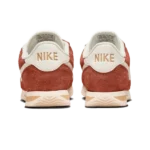 ⁦Nike Cortez Suede Dark Russet Flax Muslin Sail⁩ – תמונה ⁦3⁩