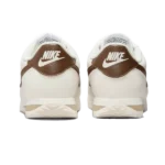 ⁦Nike Cortez Leather Sail Khaki White Cacao Wow⁩ – תמונה ⁦3⁩