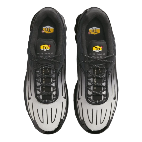 ⁦Nike Air Max Plus 3 Black Light Orewood Brown Smoke Grey⁩ – תמונה ⁦4⁩
