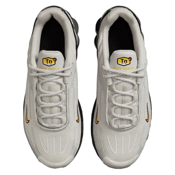 ⁦Nike Air Max Plus 3 Light Bone University Gold⁩ – תמונה ⁦4⁩