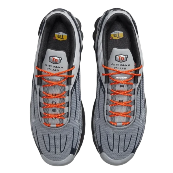 ⁦Nike Air Max Plus 3 Light Smoke Grey Metallic Silver⁩ – תמונה ⁦4⁩