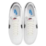 ⁦Nike Cortez White Black Light Photo Blue⁩ – תמונה ⁦4⁩