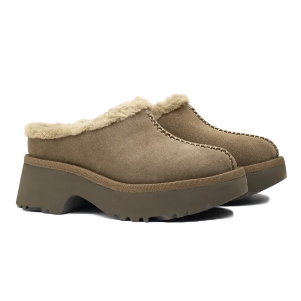 ⁦UGG New Heights Cozy Clogs Almond Beige⁩ – תמונה ⁦2⁩