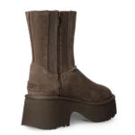 ⁦UGG Classic Twin Seam New Heights Boots Hickory⁩ – תמונה ⁦3⁩