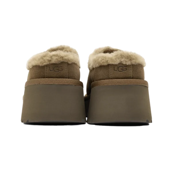 ⁦UGG New Heights Cozy Clogs Almond Beige⁩ – תמונה ⁦3⁩