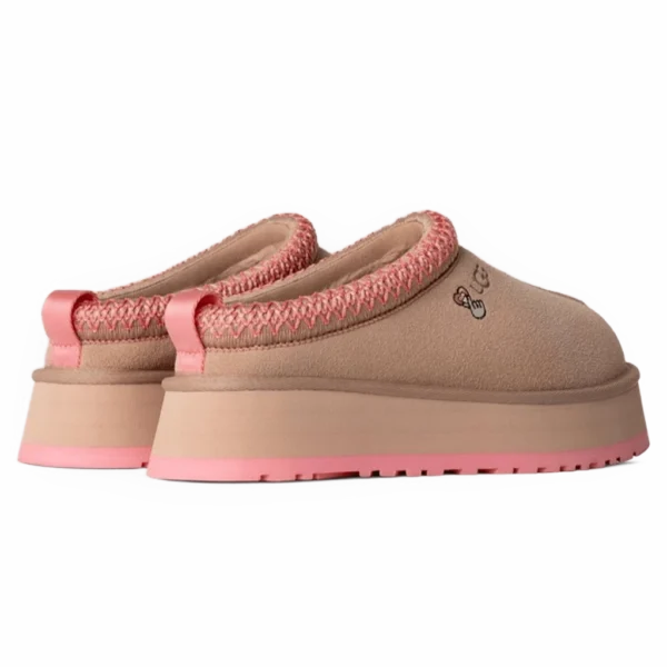 ⁦UGG Tazz "Love 25" Arroyo Tropical Pink⁩ – תמונה ⁦3⁩